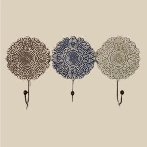 Flower Design Key Holder